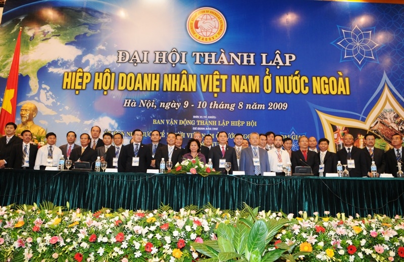 Gặp gỡ doanh nhân Việt kiều và doanh nhân trong nước
